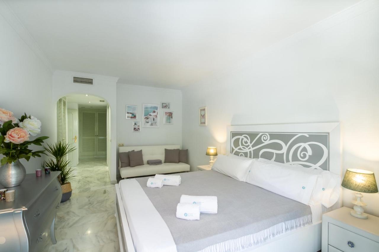 Marbella Banus Suites - Golden Beach Marbella Suite ภายนอก รูปภาพ