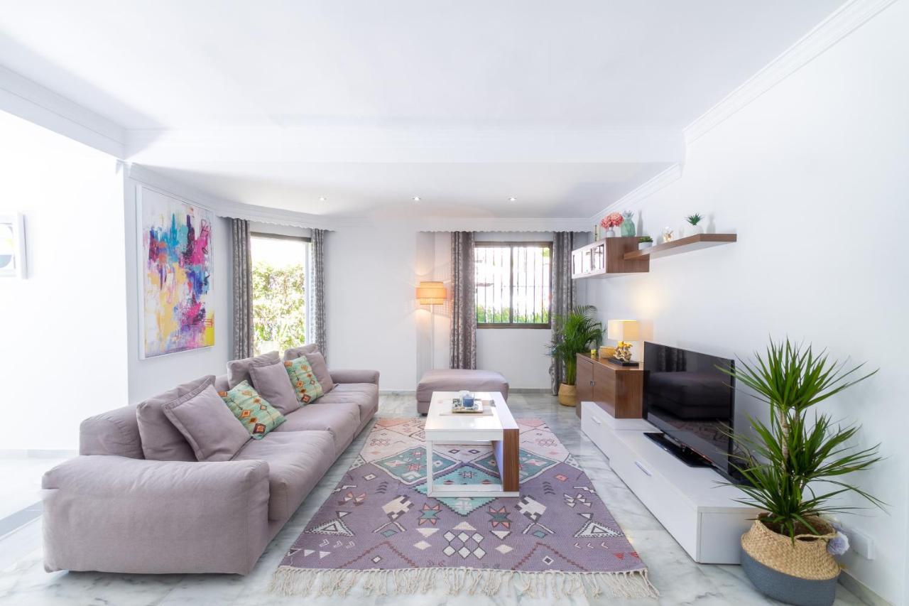Marbella Banus Suites - Golden Beach Marbella Suite ภายนอก รูปภาพ