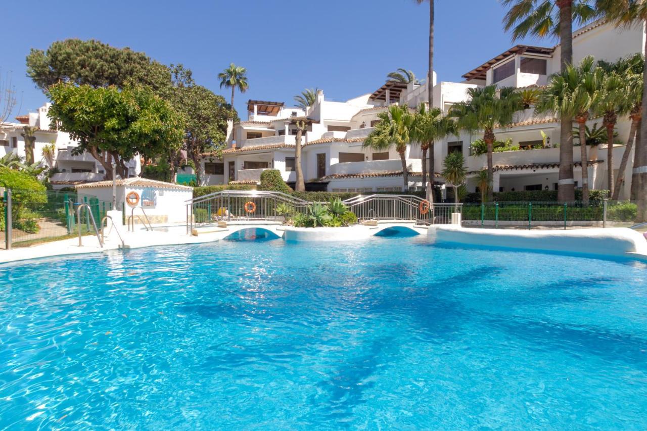 Marbella Banus Suites - Golden Beach Marbella Suite ภายนอก รูปภาพ